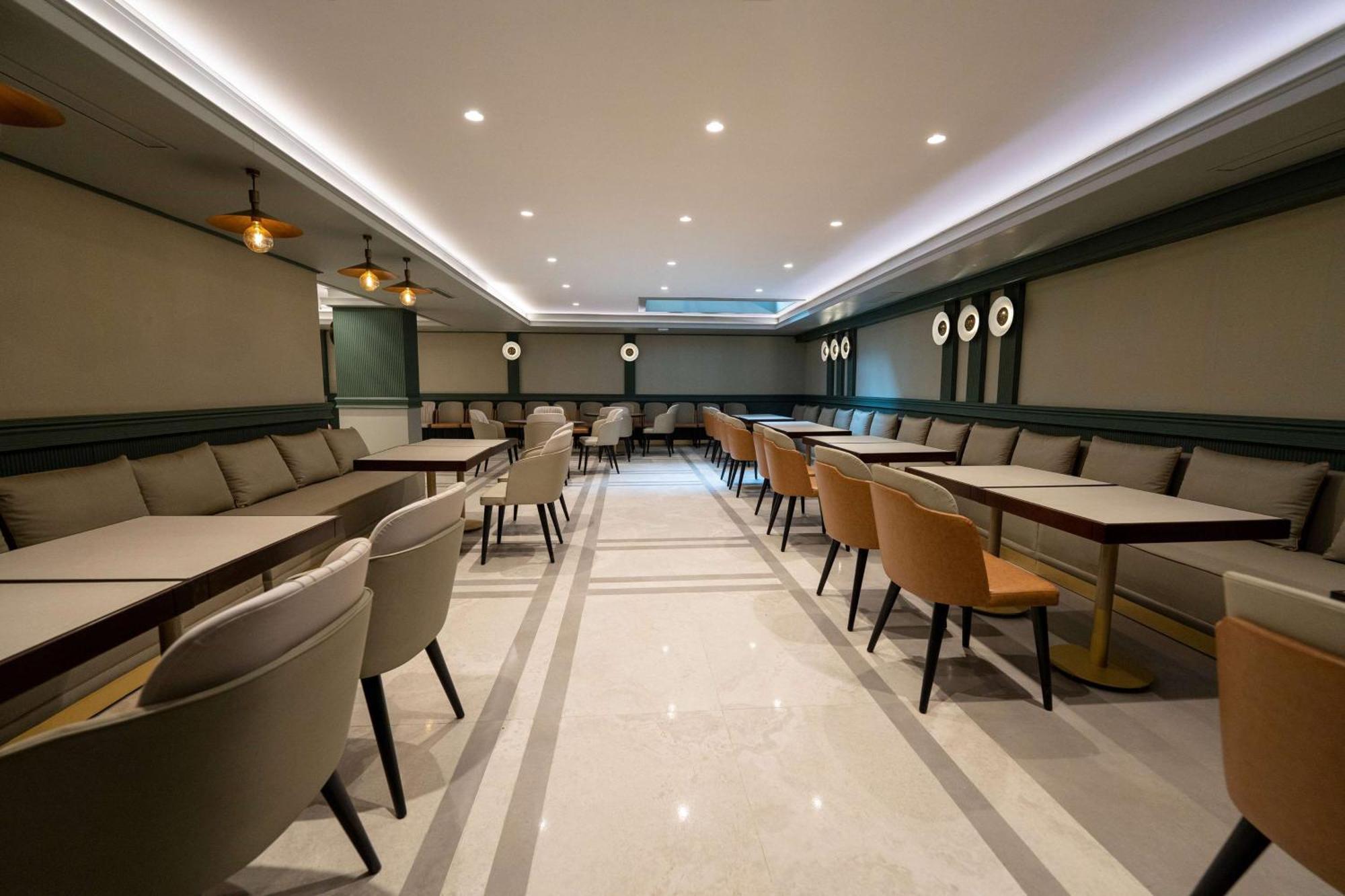 Days Inn By Wyndham Istanbul Bomonti Εξωτερικό φωτογραφία