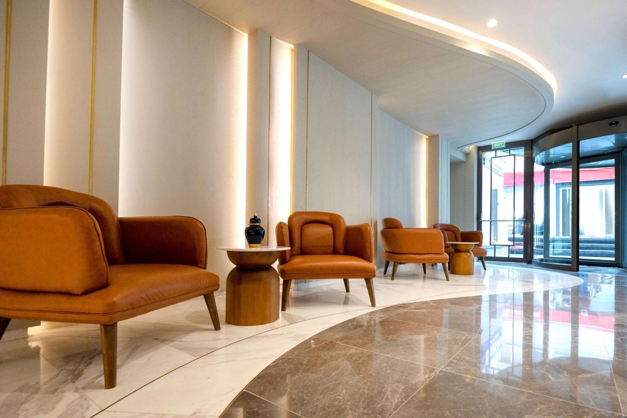 Days Inn By Wyndham Istanbul Bomonti Εξωτερικό φωτογραφία